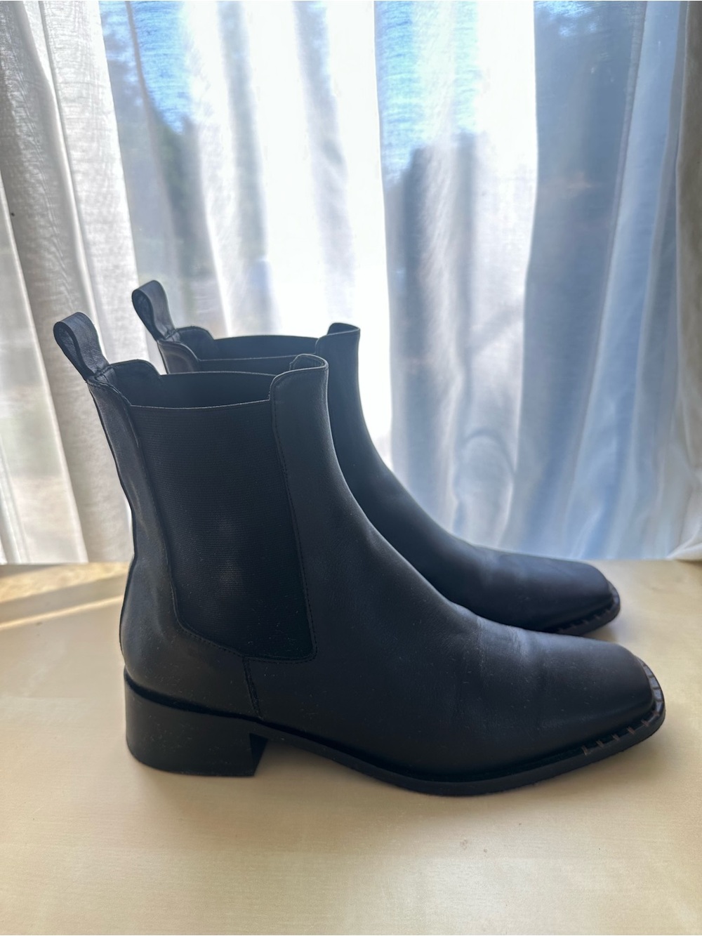 Classic Black Chelsea Boots for Women - Sleek Slip-On Style